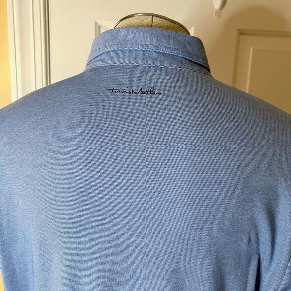 EUC Men's Travis Mathew Blue Golf Style Polo Shirt w/ Chest Pocket Size MEDIUM - Picture 4 of 4